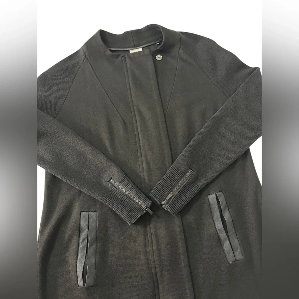 Cabi 3351 Tailor Ponte Knit Full Zip Coat in Black with faux leather trim Sz S